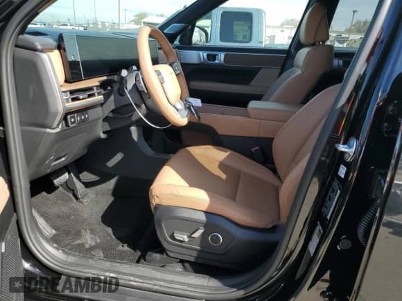 2025 Hyundai Santa Fe Limited с VIN 5NMP34G13SH033895, выставлен на аукционе Copart как лот 47849585 с пробегом 637 миль миль и Списание • Salvage title. История ставок и продаж доступна на DreamBid. Изображение 7.