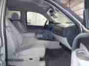 2007 Chevrolet Silverado 1500 1LT z VIN 3GCEK13307G545178, wystawiony jako IAAI lot #41364329 z przebiegiem 241 256 mil mil oraz . Historia ofert i sprzedaży dostępna na DreamBid. Obrazek 5.