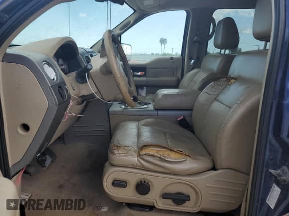 2007 Ford F-150 XLT с VIN 1FTPW12V87KA95062, выставлен на аукционе Copart как лот 89481715 с пробегом 218 450 миль миль и Чистый • Clean title. История ставок и продаж доступна на DreamBid. Изображение 7.