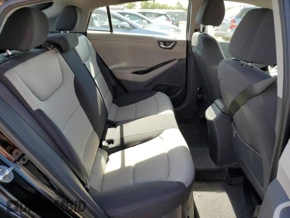 2018 Hyundai Ioniq Blue с VIN KMHC65LC6JU101614, выставлен на аукционе Copart как лот 54812254 с пробегом 77 146 миль миль и Списание • Salvage title. История ставок и продаж доступна на DreamBid. Изображение 10.