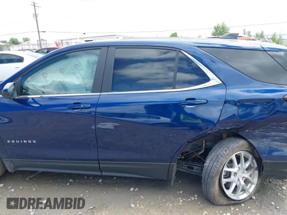 2022 Chevrolet Equinox LT с VIN 3GNAXUEV2NL314200, выставлен на аукционе IAAI как лот 42743791 с пробегом 45 487 миль миль и . История ставок и продаж доступна на DreamBid. Изображение 14.