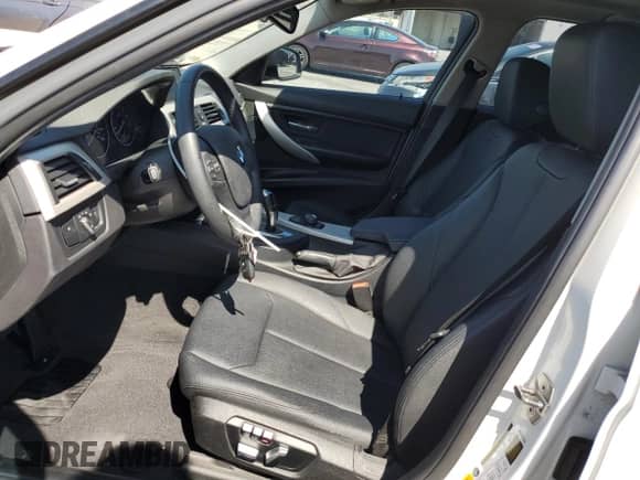 2016 BMW 3 Series 320i with VIN WBA8A9C59GK617288, listed as a Copart auction lot 83758035 with 61,547 mi miles and Salvage title. Bid and sale history available at DreamBid. Image 7.