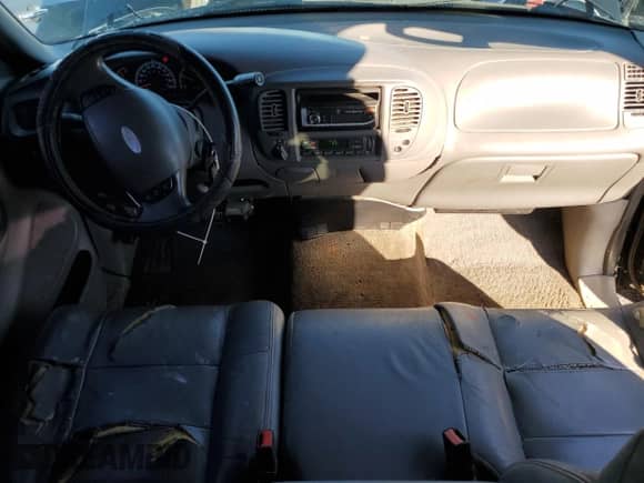 2003 Ford F-150 XL с VIN 1FTRX08L53KA16219, выставлен на аукционе Copart как лот 41500495 с пробегом Не указан миль и Списание • Salvage title. История ставок и продаж доступна на DreamBid. Изображение 8.