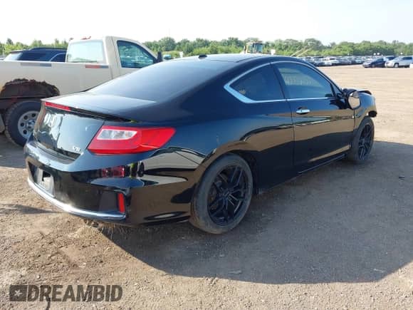 2015 Honda Accord EX-L z VIN 1HGCT2B81FA004808, wystawiony jako IAAI lot #42776151 z przebiegiem 29 962 mil mil oraz . Historia ofert i sprzedaży dostępna na DreamBid. Obrazek 4.