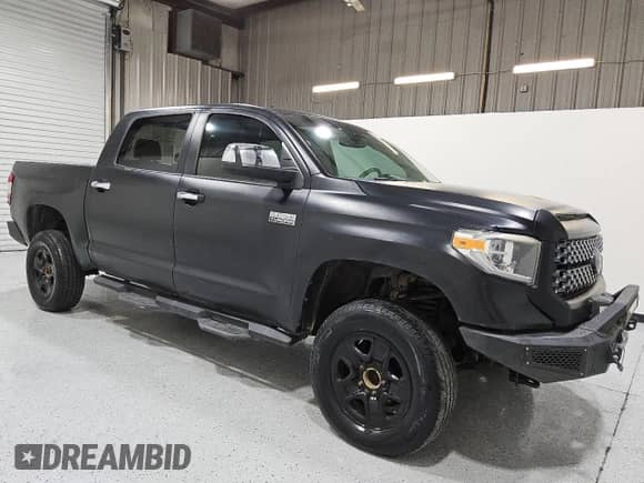 2020 Toyota Tundra Platinum с VIN 5TFAY5F17LX917622, выставлен на аукционе Copart как лот 56607155 с пробегом 75 390 миль миль и Чистый • Clean title. История ставок и продаж доступна на DreamBid. Изображение 4.