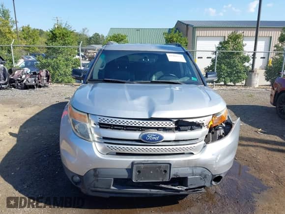 2012 Ford Explorer XLT with VIN 1FMHK7D85CGA00802, listed as a IAAI auction lot 43266772 with 263,545 mi miles and . Bid and sale history available at DreamBid. Image 12.