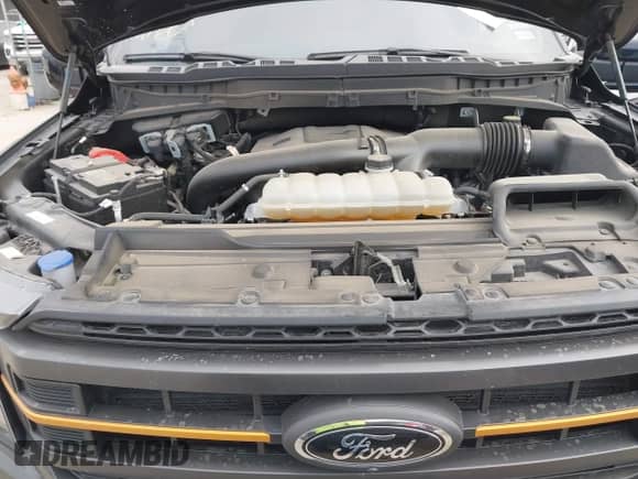 2023 Ford F-150 XL с VIN 1FTEW1E87PFB33760, выставлен на аукционе IAAI как лот 40964113 с пробегом 18 968 миль миль и . История ставок и продаж доступна на DreamBid. Изображение 10.