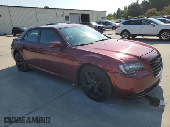2023 Chrysler 300 S with VIN 2C3CCABG0PH561104, listed as a Copart auction lot 65175585 with 59,533 mi miles and Salvage title. Bid and sale history available at DreamBid. Image 4.