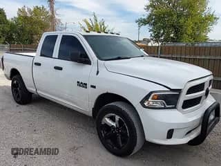 2016 Ram 1500 Express with VIN 1C6RR7FT2GS113199, listed as a IAAI auction lot 43362075 with 165,721 mi miles and . Bid and sale history available at DreamBid. Image 1.