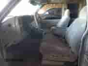 1998 GMC Sierra 1500 с VIN 2GTEC19R2W1558384, выставлен на аукционе Copart как лот 84510914 с пробегом 140 032 миль миль и Списание • Salvage title. История ставок и продаж доступна на DreamBid. Изображение 7.