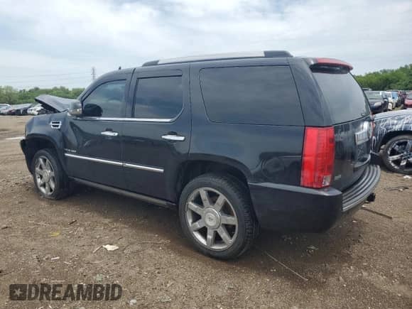 2010 Cadillac Escalade Premium z VIN 1GYUKCEF8AR290019, wystawiony jako Copart lot #64218795 z przebiegiem 239 540 mil mil oraz Szkoda całkowita • Salvage title. Historia ofert i sprzedaży dostępna na DreamBid. Obrazek 2.