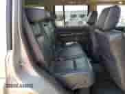 2008 Jeep Commander Limited z VIN 1J8HG58278C190691, wystawiony jako Copart lot #62923135 z przebiegiem 200 262 mil mil oraz Szkoda całkowita • Salvage title. Historia ofert i sprzedaży dostępna na DreamBid. Obrazek 11.