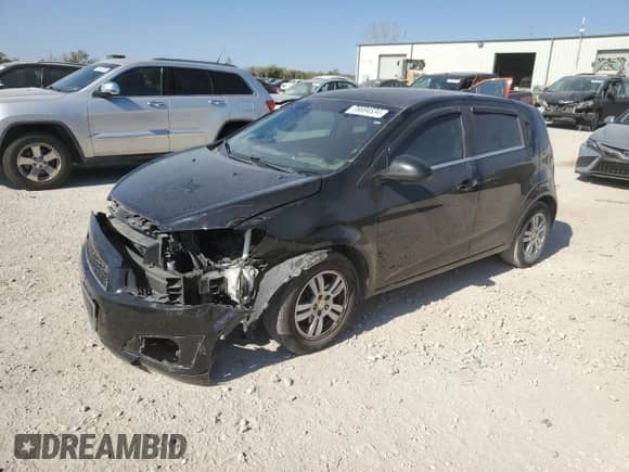 2016 Chevrolet Sonic LT с VIN 1G1JC6SH0G4138988, выставлен на аукционе Copart как лот 76694534 с пробегом 125 146 миль миль и Списание • Salvage title. История ставок и продаж доступна на DreamBid. Изображение 1.