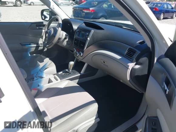 2013 Subaru Forester X Limited with VIN JF2SHAEC8DH440471, listed as a IAAI auction lot 42433401 with 61,517 mi miles and . Bid and sale history available at DreamBid. Image 5.