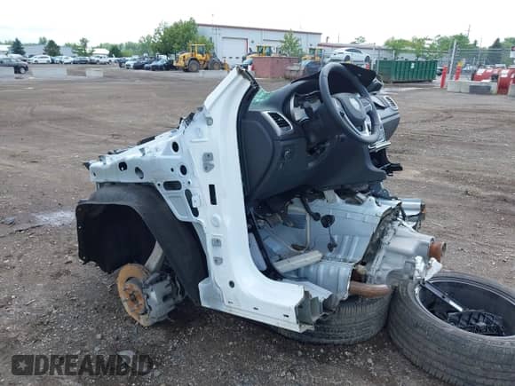 2022 Jeep Grand Cherokee Laredo X with VIN 1C4RJFAG3NC113692, listed as a IAAI auction lot 42523007 with Not provided miles and . Bid and sale history available at DreamBid. Image 6.