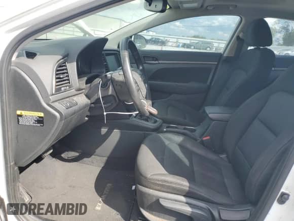 2018 Hyundai Elantra Value Edition z VIN 5NPD84LF6JH259095, wystawiony jako Copart lot #81836415 z przebiegiem 242 865 mil mil oraz Szkoda całkowita • Salvage title. Historia ofert i sprzedaży dostępna na DreamBid. Obrazek 7.