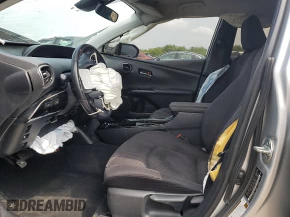 2018 Toyota Prius Plus with VIN JTDKARFP3J3069280, listed as a Copart auction lot 69215105 with 118,987 mi miles and Salvage title. Bid and sale history available at DreamBid. Image 7.