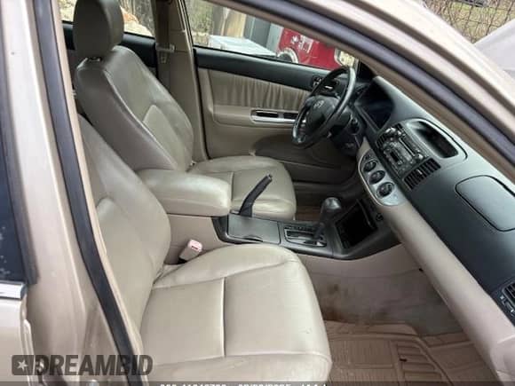 2005 Toyota Camry SE with VIN 4T1BA32K05U074598, listed as a IAAI auction lot 41646733 with 119,170 mi miles and . Bid and sale history available at DreamBid. Image 7.