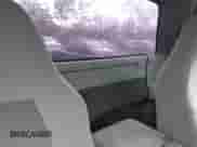 2002 Ford F-150 XL z VIN 1FTRF18L72NB55841, wystawiony jako IAAI lot #43467617 z przebiegiem 175 289 mil mil oraz . Historia ofert i sprzedaży dostępna na DreamBid. Obrazek 8.