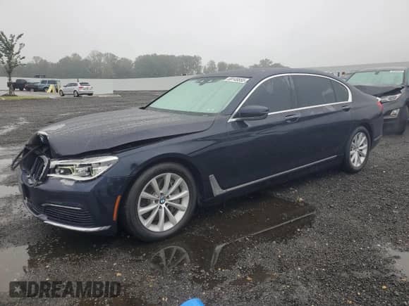 2019 BMW 7 Series 750i xDrive с VIN WBA7F2C50KB239245, выставлен на аукционе Copart как лот 69149555 с пробегом 39 006 миль миль и Списание • Salvage title. История ставок и продаж доступна на DreamBid. Изображение 1.