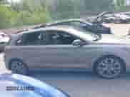 2020 Hyundai Elantra N Line z VIN KMHH55LC0LU127377, wystawiony jako IAAI lot #42360029 z przebiegiem 103 438 mil mil oraz . Historia ofert i sprzedaży dostępna na DreamBid. Obrazek 13.