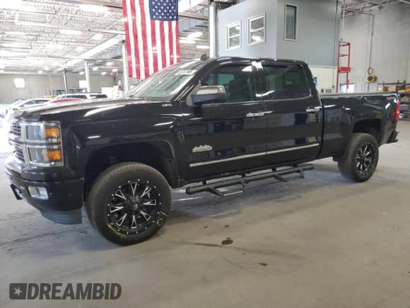 2014 Chevrolet Silverado 1500 High Country с VIN 3GCUKTEJ6EG480448, выставлен на аукционе Copart как лот 68707985 с пробегом 186 075 миль миль и Списание • Salvage title. История ставок и продаж доступна на DreamBid. Изображение 1.