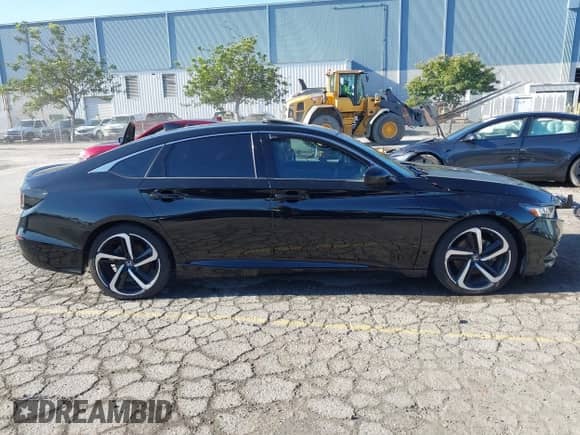2019 Honda Accord Sport with VIN 1HGCV2E34KA007724, listed as a IAAI auction lot 43461286 with 134,155 mi miles and . Bid and sale history available at DreamBid. Image 13.