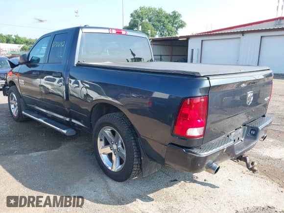 2018 Ram 1500 Tradesman с VIN 1C6RR7FT8JS198590, выставлен на аукционе IAAI как лот 42712642 с пробегом 75 284 миль миль и . История ставок и продаж доступна на DreamBid. Изображение 3.