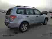 2013 Subaru Forester X z VIN JF2SHABC0DH413379, wystawiony jako Copart lot #81877155 z przebiegiem 165 562 mil mil oraz Szkoda całkowita • Salvage title. Historia ofert i sprzedaży dostępna na DreamBid. Obrazek 3.