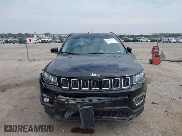 2018 Jeep Compass Limited z VIN 3C4NJDCB6JT199292, wystawiony jako IAAI lot #43076181 z przebiegiem 134 109 mil mil oraz . Historia ofert i sprzedaży dostępna na DreamBid. Obrazek 12.