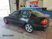 2005 BMW 3 Series 330xi с VIN WBAEW53445PN37613, выставлен на аукционе Copart как лот 61840155 с пробегом 130 484 миль миль и Списание • Salvage title. История ставок и продаж доступна на DreamBid. Изображение 2.