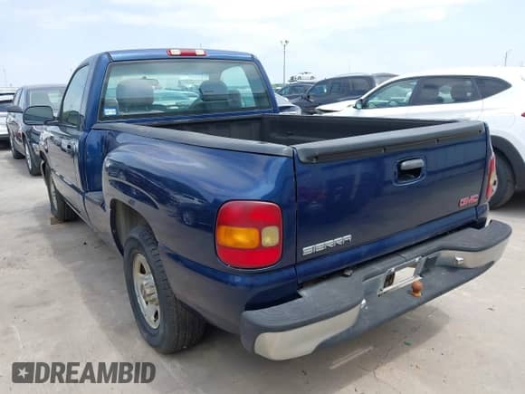 2000 GMC Sierra 1500 SL с VIN 1GTEC14W8YZ228031, выставлен на аукционе IAAI как лот 42003157 с пробегом 232 256 миль миль и . История ставок и продаж доступна на DreamBid. Изображение 3.