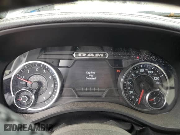 2023 Ram 1500 Laramie z VIN 1C6SRFJTXPN541054, wystawiony jako Copart lot #60991405 z przebiegiem Nie podano mil oraz Czysty tytuł • Clean title. Historia ofert i sprzedaży dostępna na DreamBid. Obrazek 9.