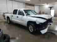 2002 Dodge Dakota Sport z VIN 1B7HL38XX2S650989, wystawiony jako Copart lot #73746534 z przebiegiem 392 280 mil mil oraz Szkoda całkowita • Salvage title. Historia ofert i sprzedaży dostępna na DreamBid. Obrazek 4.