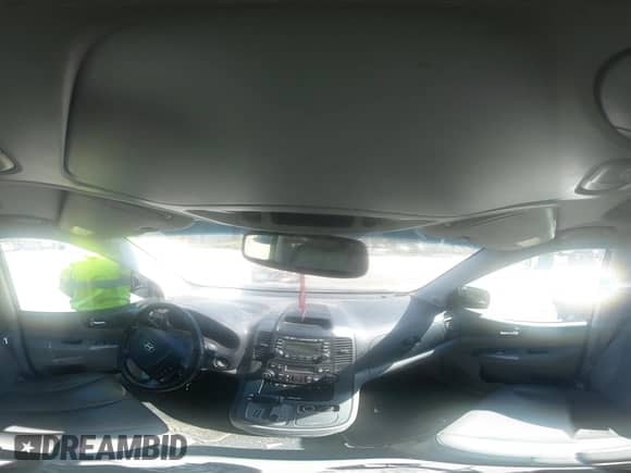 2008 Hyundai Entourage GLS с VIN KNDMC233X86055638, выставлен на аукционе IAAI как лот 43440796 с пробегом 170 670 миль миль и . История ставок и продаж доступна на DreamBid. Изображение 18.