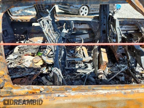 2024 Hyundai Santa Fe Limited with VIN 5NMP3DG16RH006815, listed as a Copart auction lot 61236255 with Not provided miles and Salvage title. Bid and sale history available at DreamBid. Image 10.