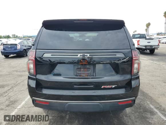 2021 Chevrolet Tahoe RST z VIN 1GNSKRKD3MR493091, wystawiony jako Copart lot #80926665 z przebiegiem 56 944 mil mil oraz Szkoda całkowita • Salvage title. Historia ofert i sprzedaży dostępna na DreamBid. Obrazek 6.