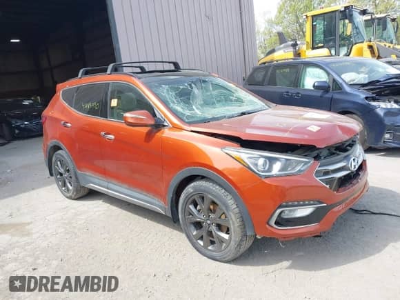 2018 Hyundai Santa Fe Ultimate с VIN 5XYZWDLA9JG519769, выставлен на аукционе IAAI как лот 42185390 с пробегом 63 731 миль миль и . История ставок и продаж доступна на DreamBid. Изображение 1.