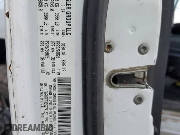 2014 Ram 1500 Tradesman z VIN 1C6RR7FT3ES274187, wystawiony jako Copart lot #67672525 z przebiegiem 124 902 mil mil oraz Szkoda całkowita • Salvage title. Historia ofert i sprzedaży dostępna na DreamBid. Obrazek 12.