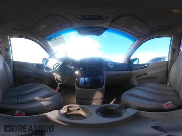 2007 Hyundai Entourage GLS с VIN KNDMC233276021224, выставлен на аукционе IAAI как лот 41823199 с пробегом 149 535 миль миль и . История ставок и продаж доступна на DreamBid. Изображение 18.