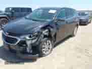 2020 Chevrolet Equinox LT z VIN 2GNAXJEV7L6192627, wystawiony jako IAAI lot #42915266 z przebiegiem 87 593 mil mil oraz . Historia ofert i sprzedaży dostępna na DreamBid. Obrazek 2.
