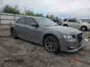 2017 Chrysler 300 S с VIN 2C3CCABGXHH553805, выставлен на аукционе Copart как лот 66350935 с пробегом 137 687 миль миль и Списание • Salvage title. История ставок и продаж доступна на DreamBid. Изображение 4.