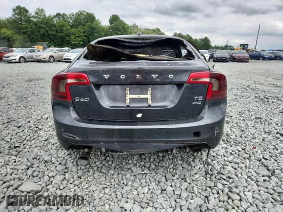 2015 Volvo S60 T5 Premier с VIN YV1612TK4F1342628, выставлен на аукционе Copart как лот 67428385 с пробегом Не указан миль и Чистый • Clean title. История ставок и продаж доступна на DreamBid. Изображение 6.