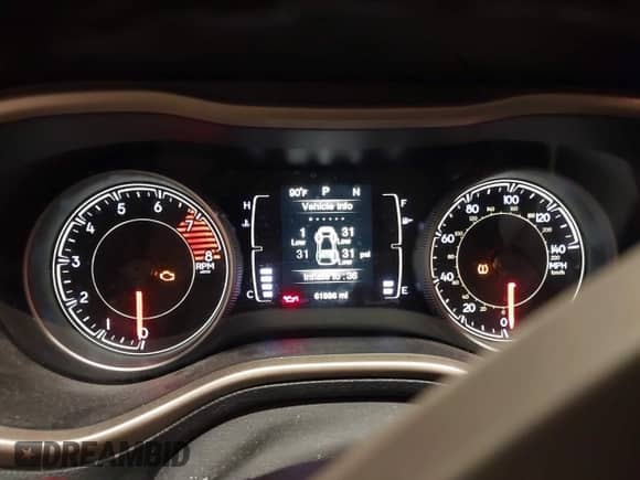 2016 Jeep Cherokee Latitude с VIN 1C4PJMCS5GW271708, выставлен на аукционе IAAI как лот 43360428 с пробегом 61 986 миль миль и . История ставок и продаж доступна на DreamBid. Изображение 7.