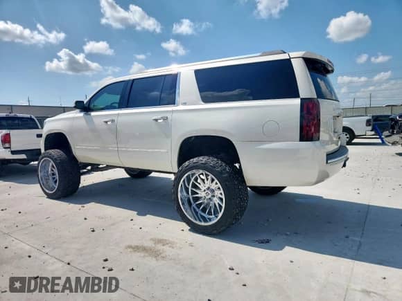 2015 Chevrolet Suburban LTZ с VIN 1GNSCKKC9FR133435, выставлен на аукционе Copart как лот 61067095 с пробегом 140 981 миль миль и Чистый • Clean title. История ставок и продаж доступна на DreamBid. Изображение 2.