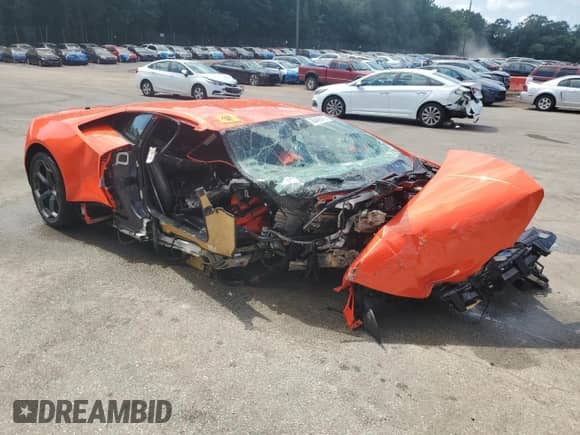 2020 Lamborghini Huracan with VIN ZHWUF4ZF5LLA13094, listed as a Copart auction lot 68469475 with Not provided miles and Salvage title. Bid and sale history available at DreamBid. Image 4.