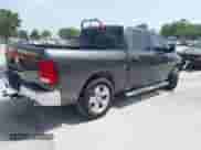 2016 Ram 1500 Lone Star z VIN 1C6RR6LT7GS216052, wystawiony jako IAAI lot #42450657 z przebiegiem 157 040 mil mil oraz . Historia ofert i sprzedaży dostępna na DreamBid. Obrazek 4.