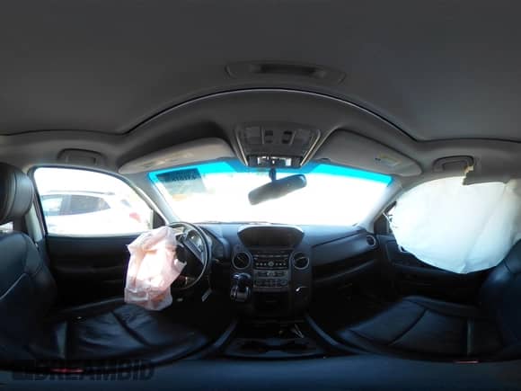 2015 Honda Pilot EX-L с VIN 5FNYF4H50FB002723, выставлен на аукционе IAAI как лот 43161836 с пробегом 239 768 миль миль и . История ставок и продаж доступна на DreamBid. Изображение 19.