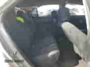 2010 Chevrolet Equinox 2LT z VIN 2CNALPEW6A6403809, wystawiony jako Copart lot #68890675 z przebiegiem 132 435 mil mil oraz Szkoda całkowita • Salvage title. Historia ofert i sprzedaży dostępna na DreamBid. Obrazek 10.