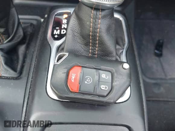 2022 Jeep Wrangler Unlimited Rubicon 392 с VIN 1C4JJXSJ0NW117971, выставлен на аукционе IAAI как лот 42671763 с пробегом 28 813 миль миль и . История ставок и продаж доступна на DreamBid. Изображение 11.